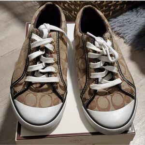 Coach Sneakers size 9